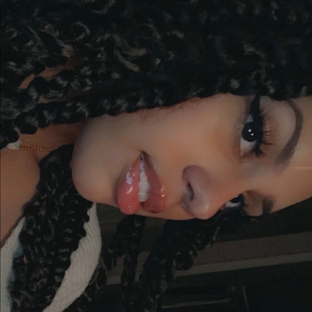 Meet your Posher, Kristin